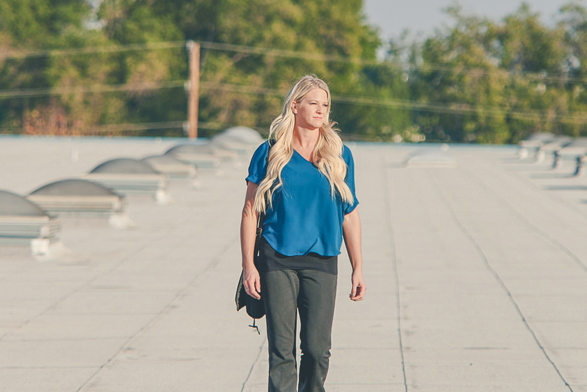 Heather-Murray-on-a-roof